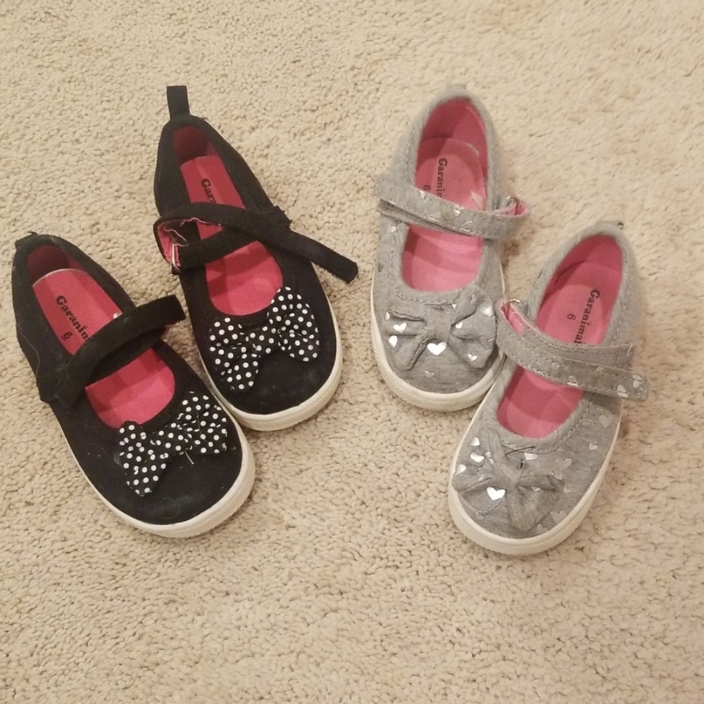 2 Pairs Mary-Jane style athletic shoes